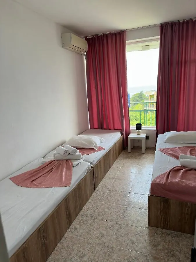 Hotel Varshava Nisipurile de Aur